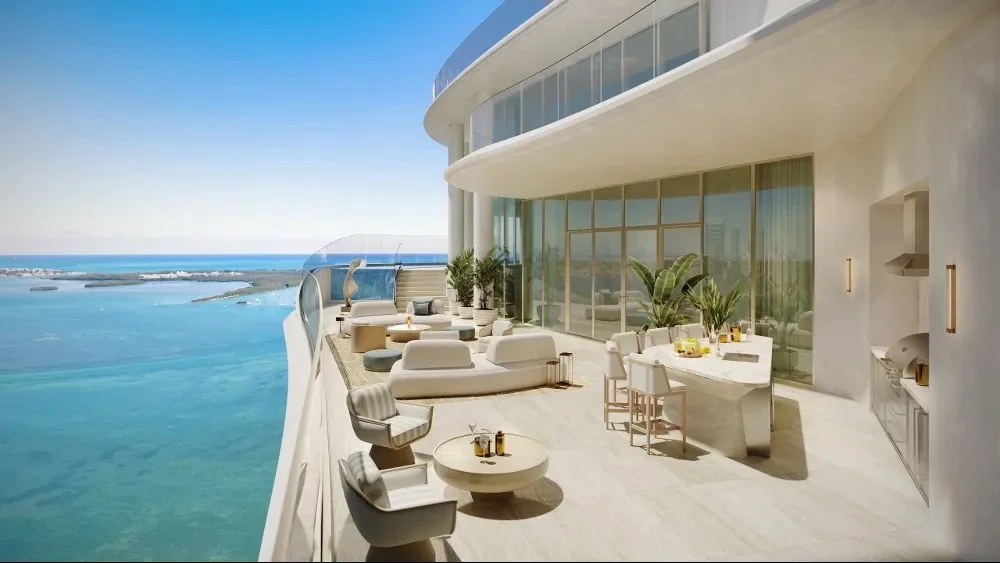 St. Regis Residences Miami — ph pool terrace